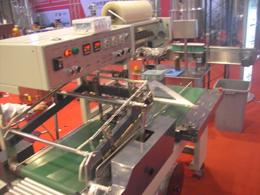 Хорошая цена Экологическая машина упаковки фильма сокращения автоматизированная с экраном касания онлайн